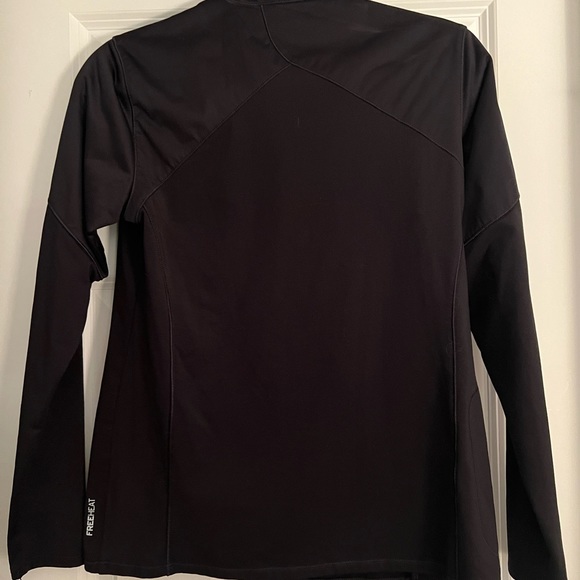 Eddie Bauer athletic quarter zip - Picture 2 of 2